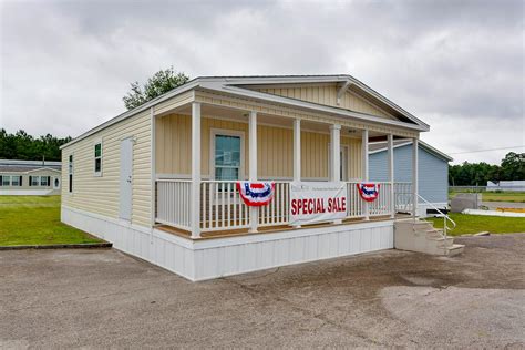 royals mobile home lake city.